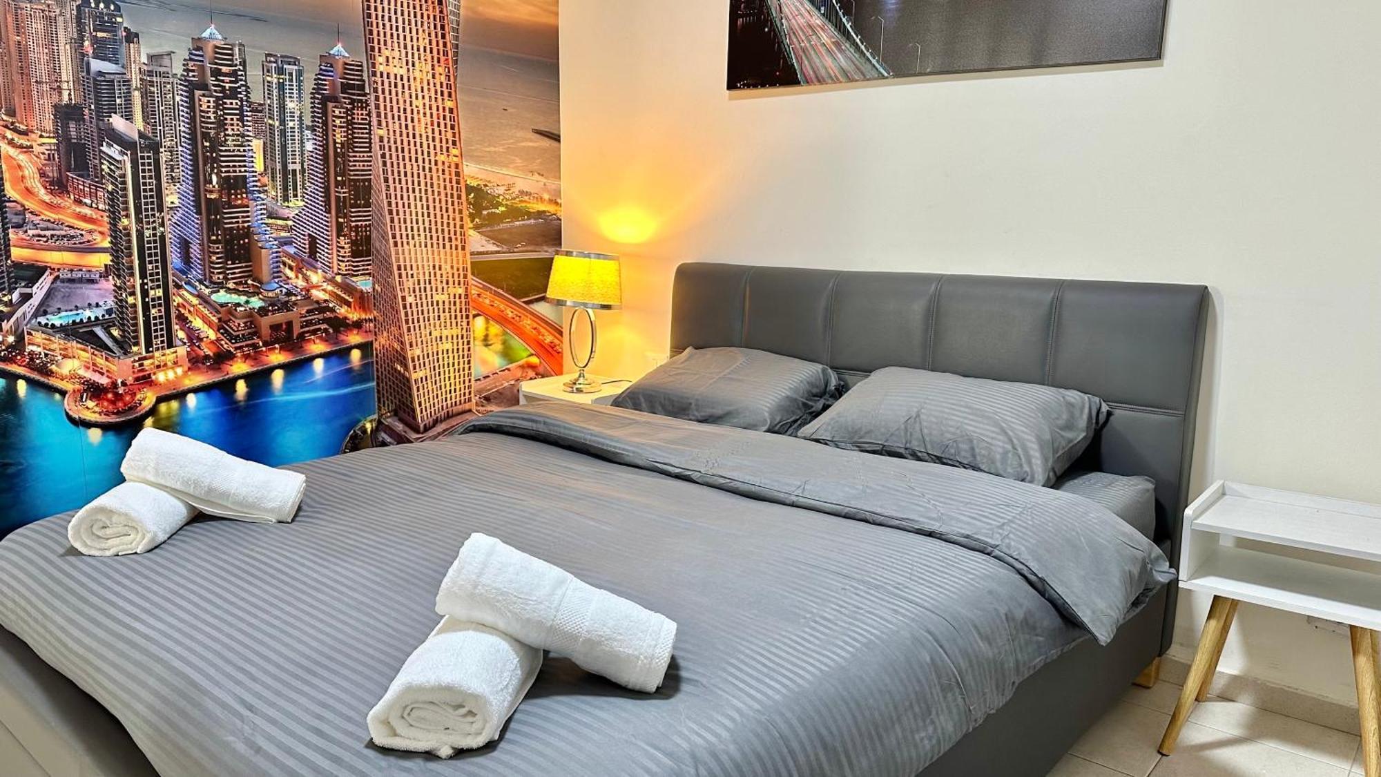 Apartment With Sea View Хайфа Екстериор снимка
